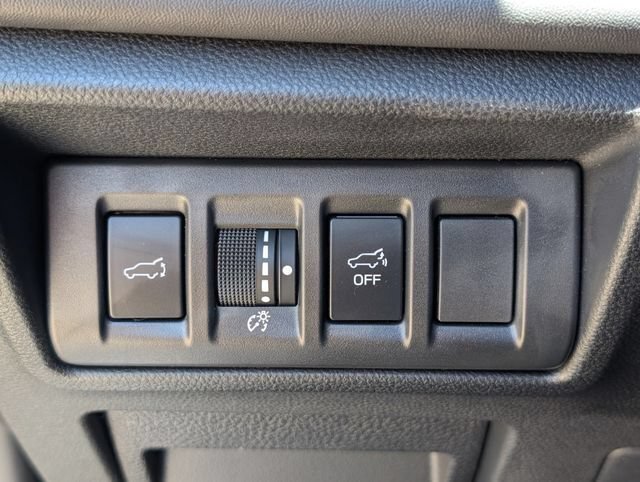 Certified 2025 Subaru Outback Wilderness AWD/4WD image 29