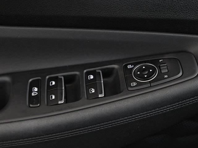 Used 2023 Hyundai Santa Fe SEL w/ Winter Weather Package AWD/4WD image 17