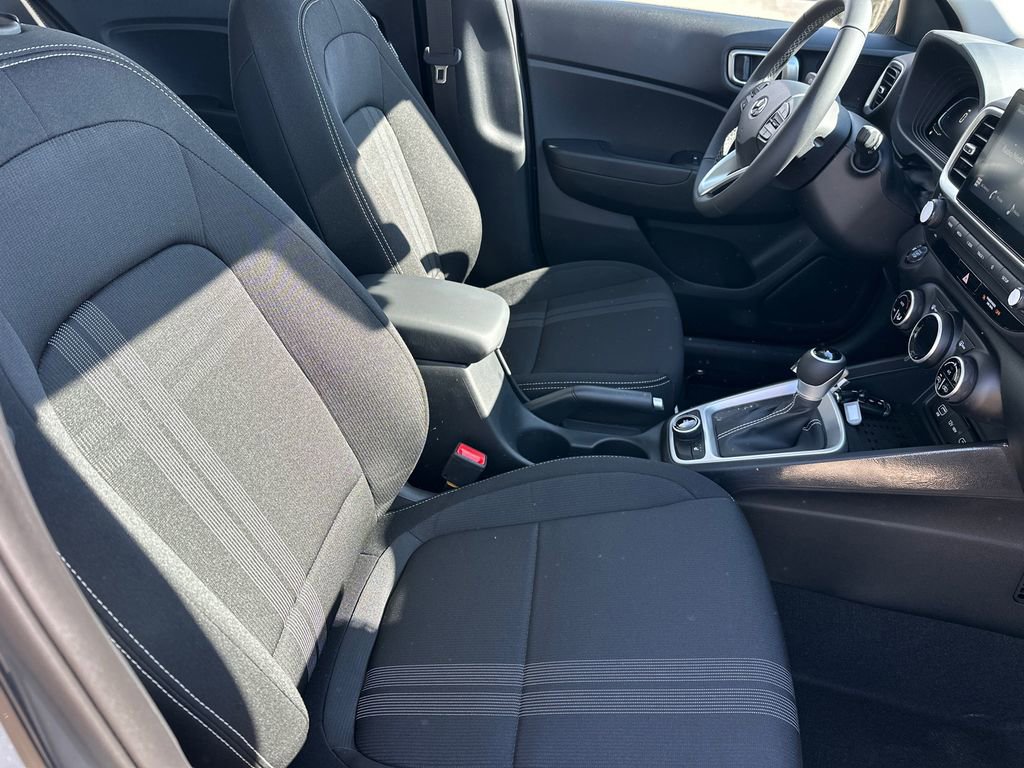 New 2026 Hyundai Venue SEL image 13