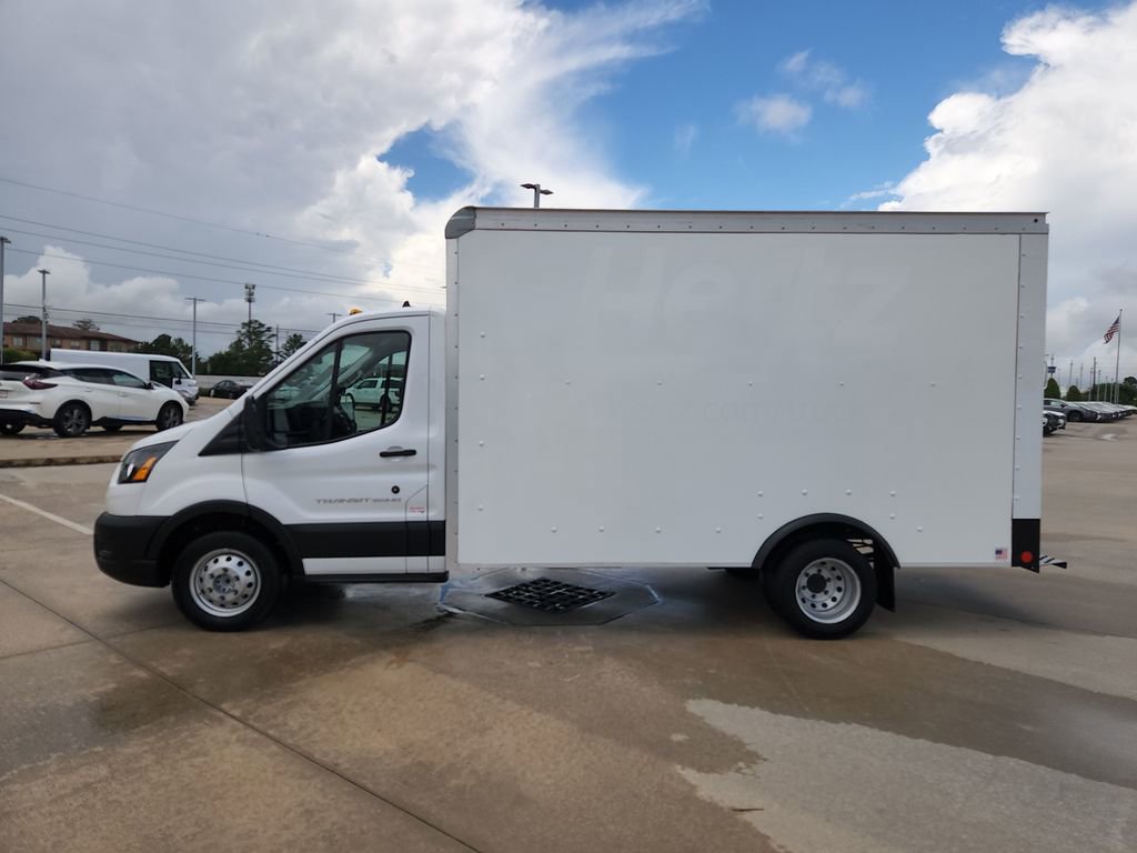 Used 2023 Ford Transit 350 DRW image 8