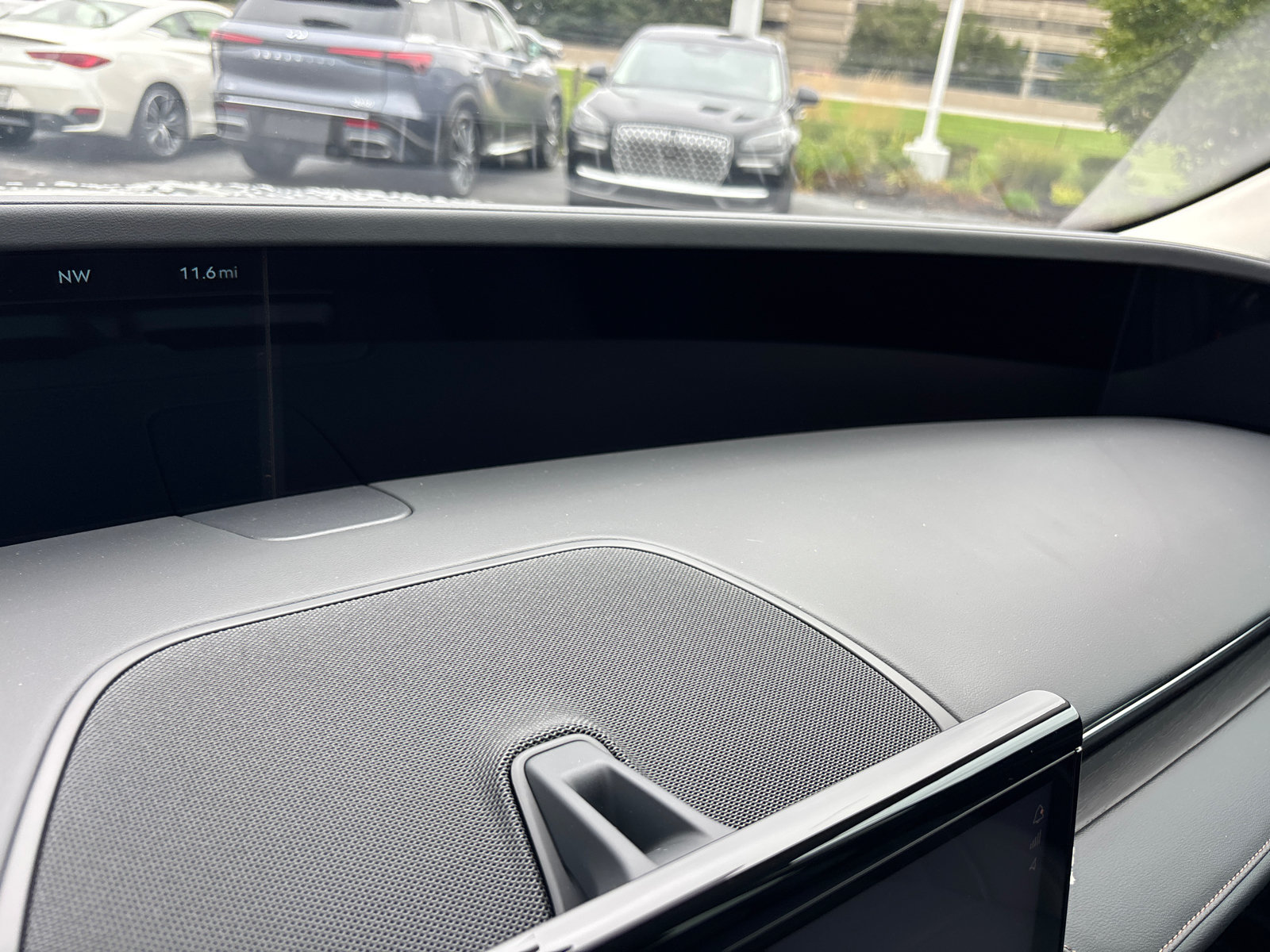 New 2026 Lincoln Nautilus Reserve AWD/4WD image 21