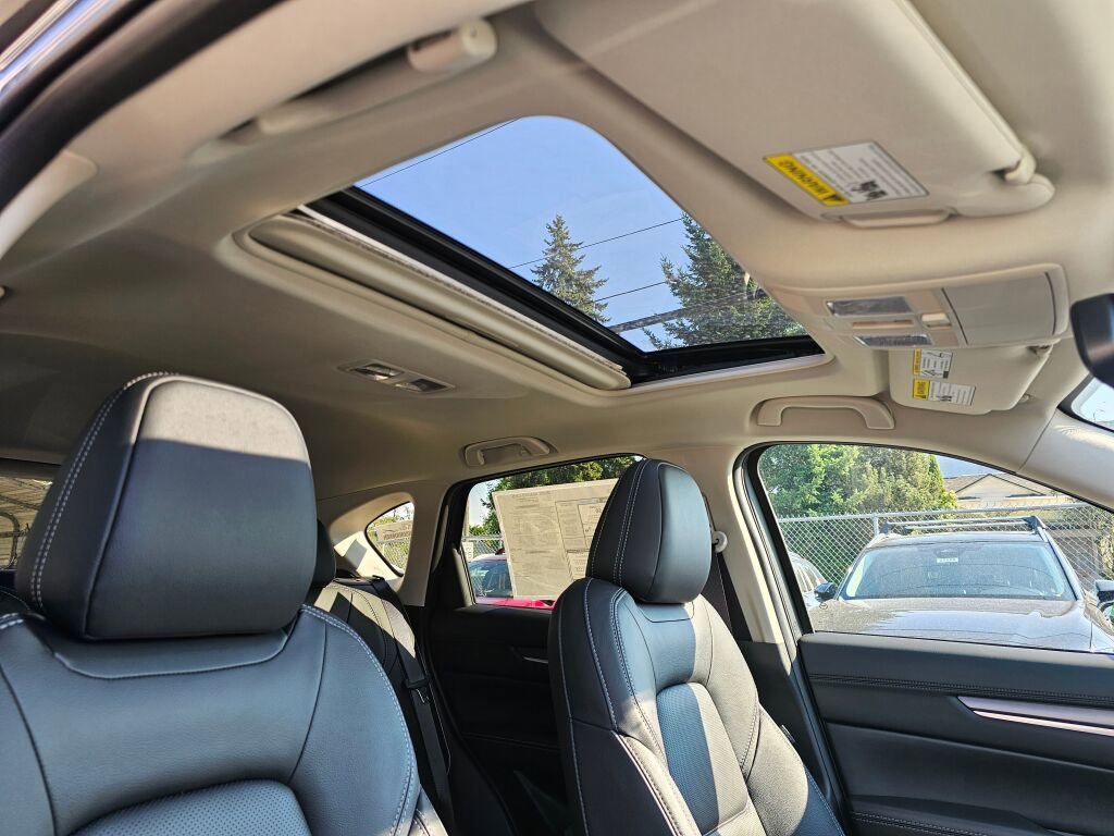 New 2025 MAZDA CX-5 AWD 2.5 S w/ Premium Plus Pkg image 11