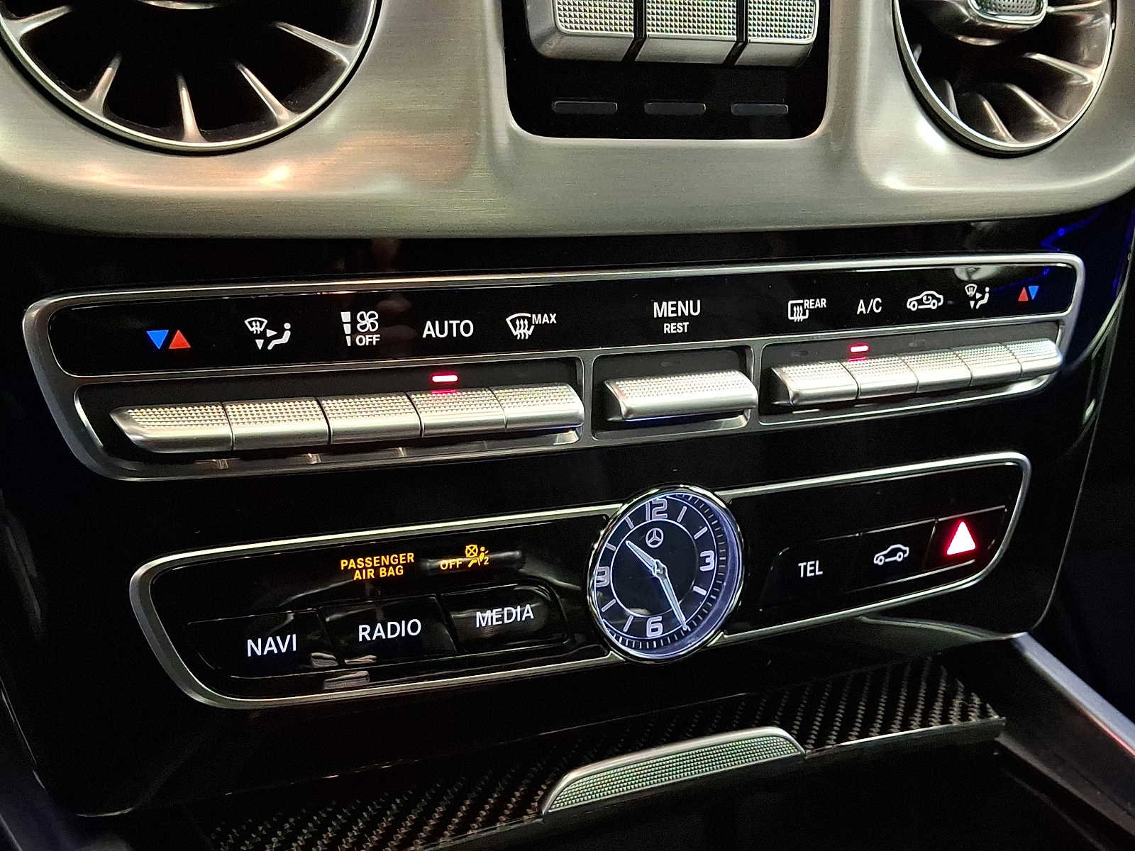 Used 2023 Mercedes-Benz G 550 image 16