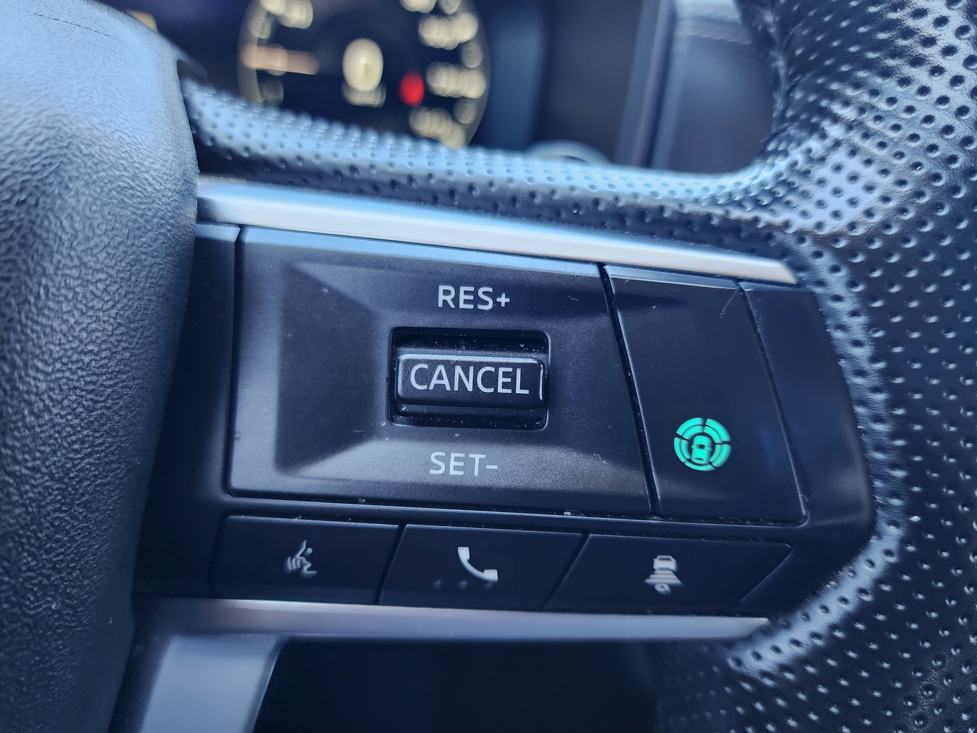 Used 2024 Mitsubishi Outlander SEL AWD/4WD image 21