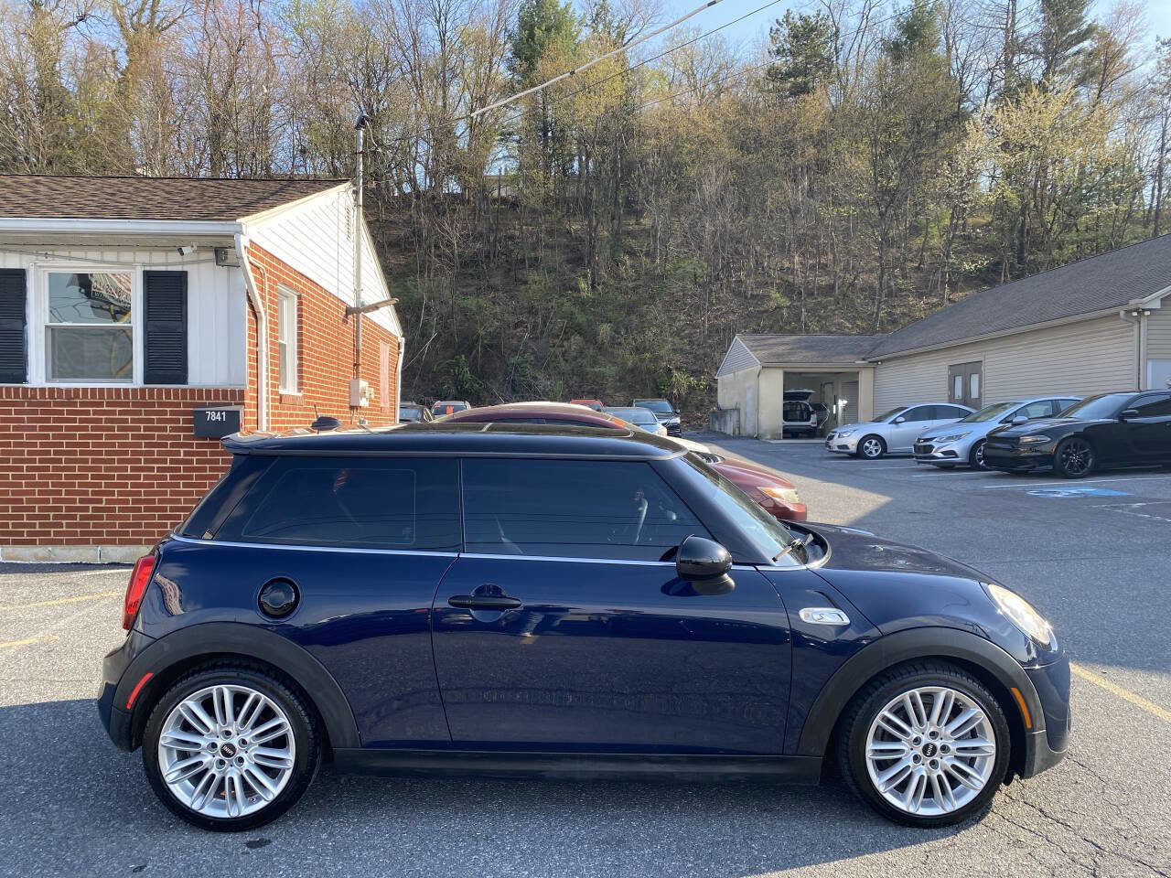 Used 2016 MINI Cooper S FWD image 4
