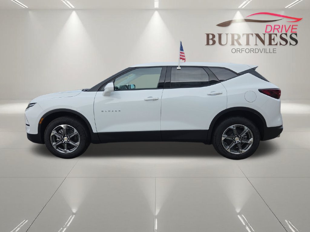 New 2026 Chevrolet Blazer LT w/ LPO, Floor Liner Package FWD image 4