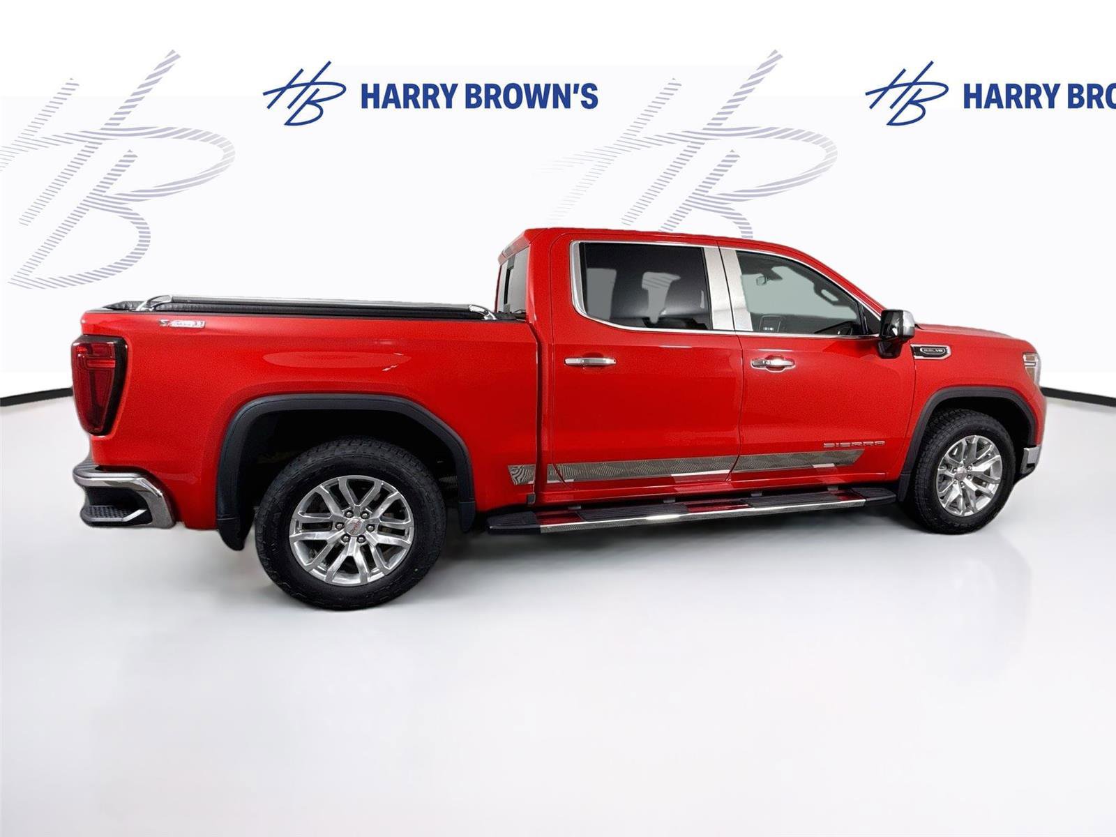 Used 2021 GMC Sierra 1500 SLT w/ SLT Premium Package AWD/4WD image 31