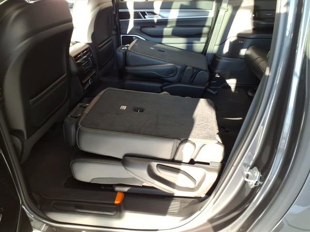 New 2026 Jeep Grand Wagoneer L Limited w/ Premium Group II image 14