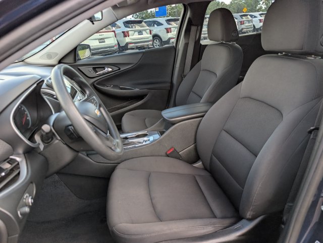 Used 2022 Chevrolet Malibu LT FWD image 13