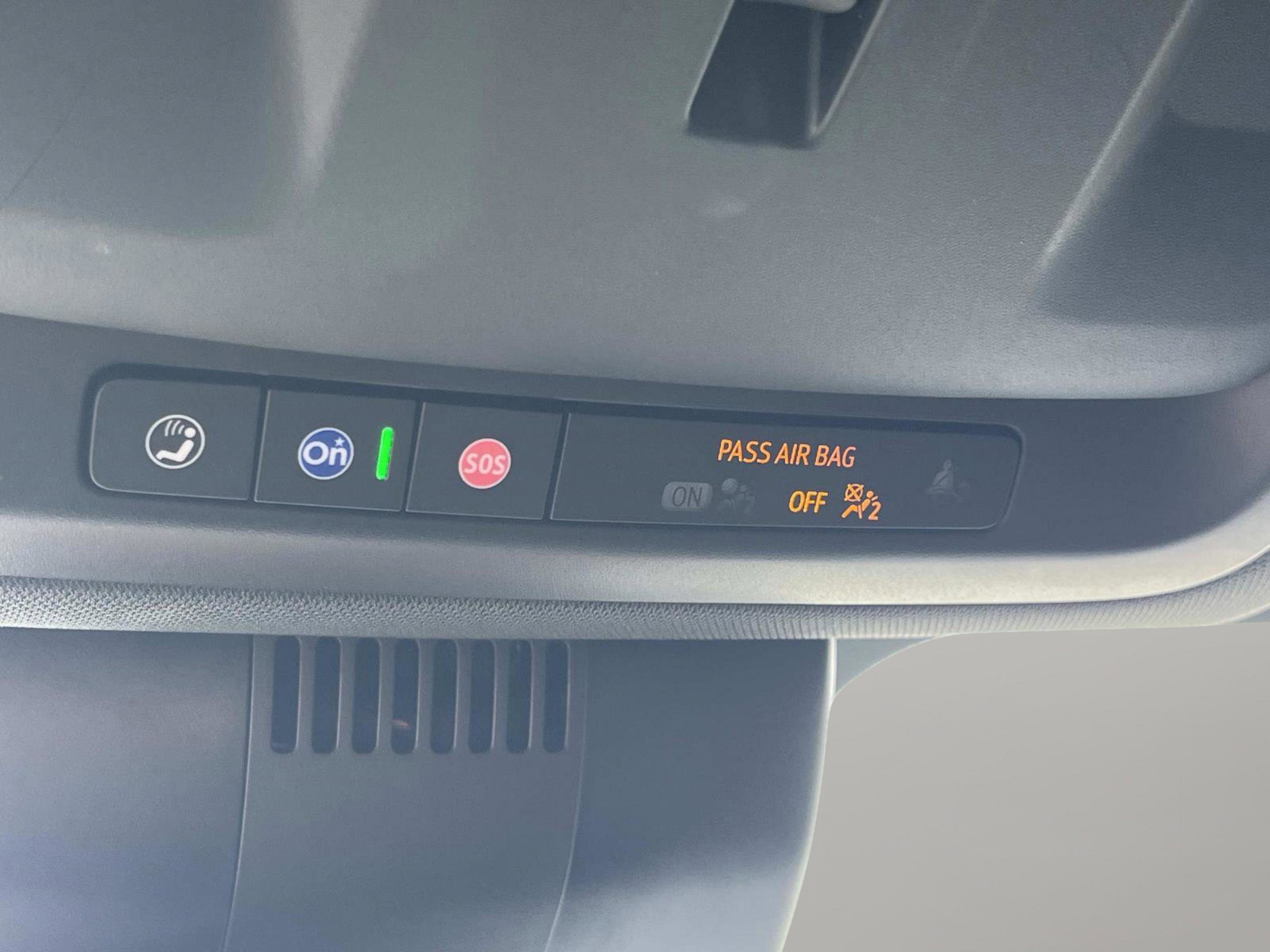 Used 2023 Chevrolet Suburban Premier AWD/4WD image 43