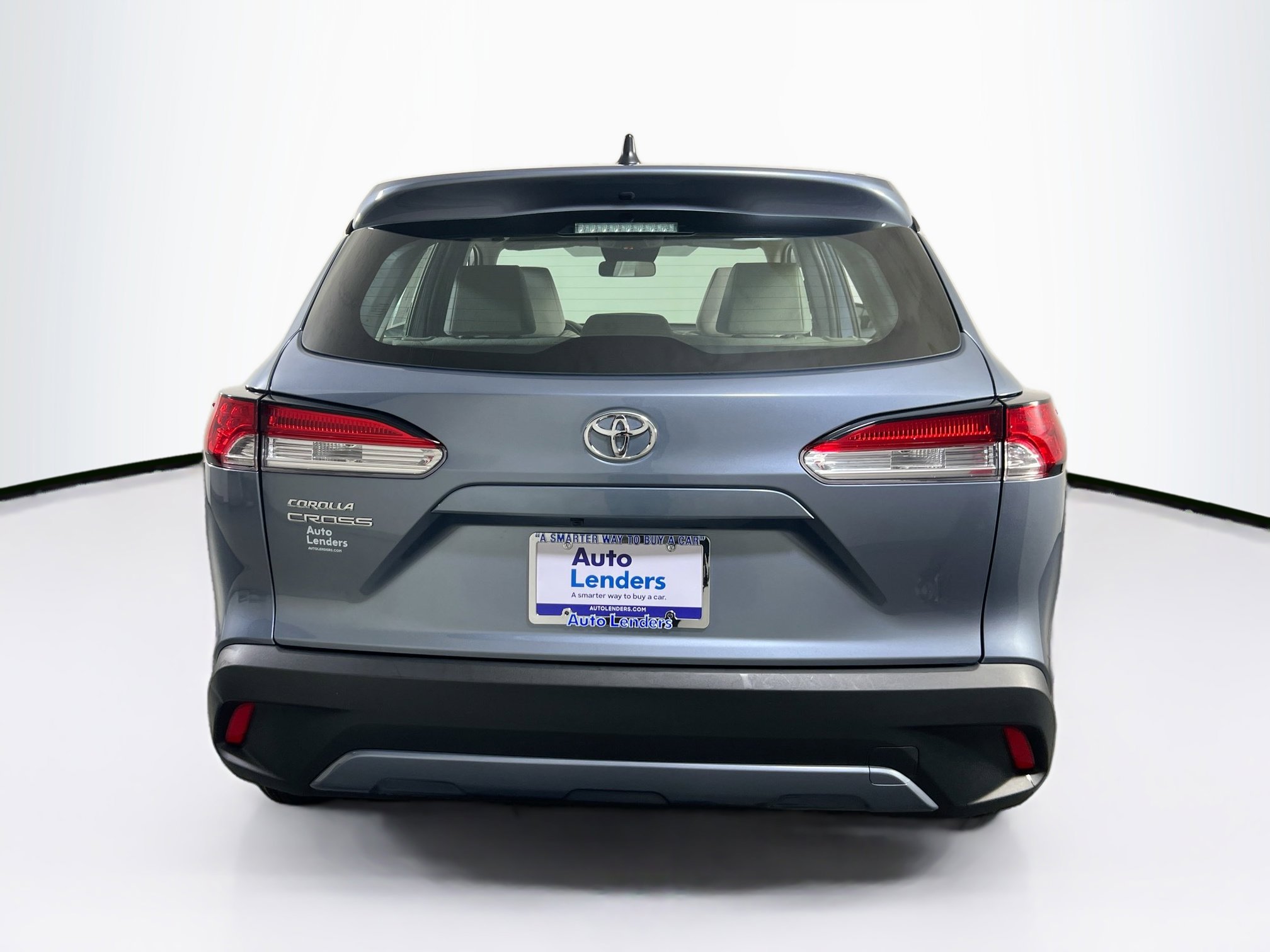 Used 2024 Toyota Corolla Cross L image 6