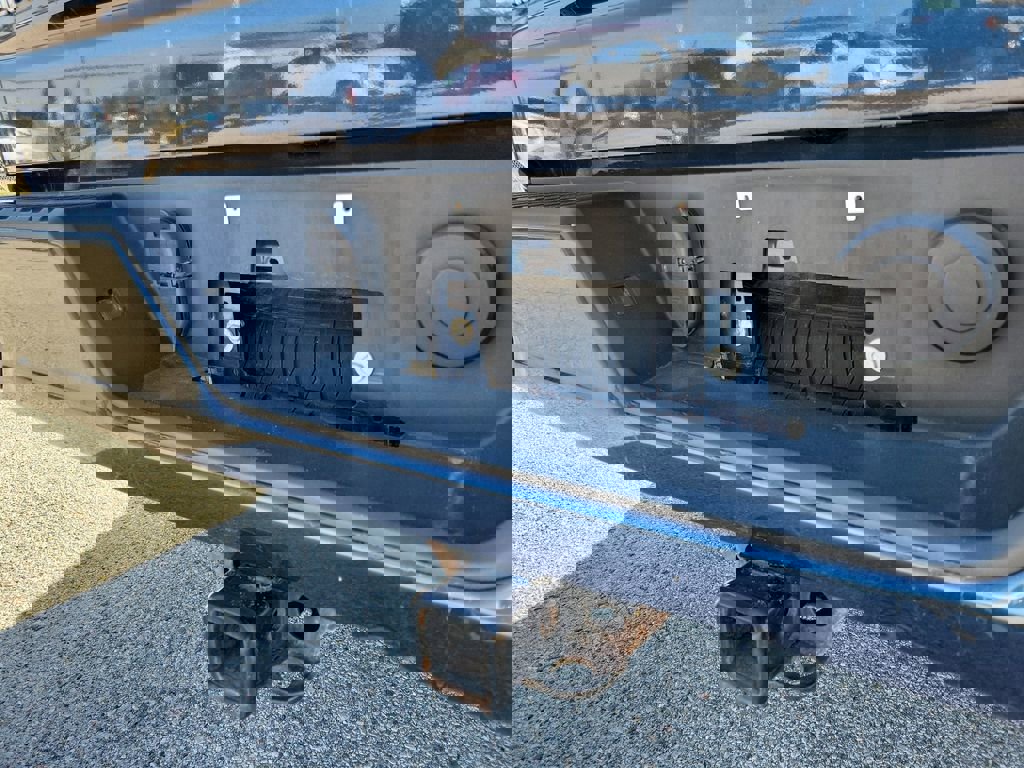 Certified 2020 Chevrolet Silverado 1500 Custom w/ Custom Value Package image 9