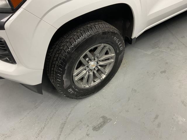 Used 2023 Chevrolet Colorado LT w/ LT Convenience Package image 3