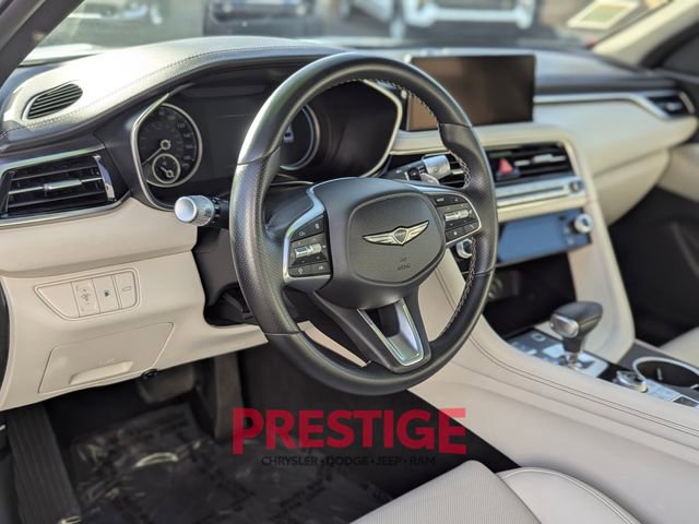 Used 2024 Genesis G70 2.5T image 12