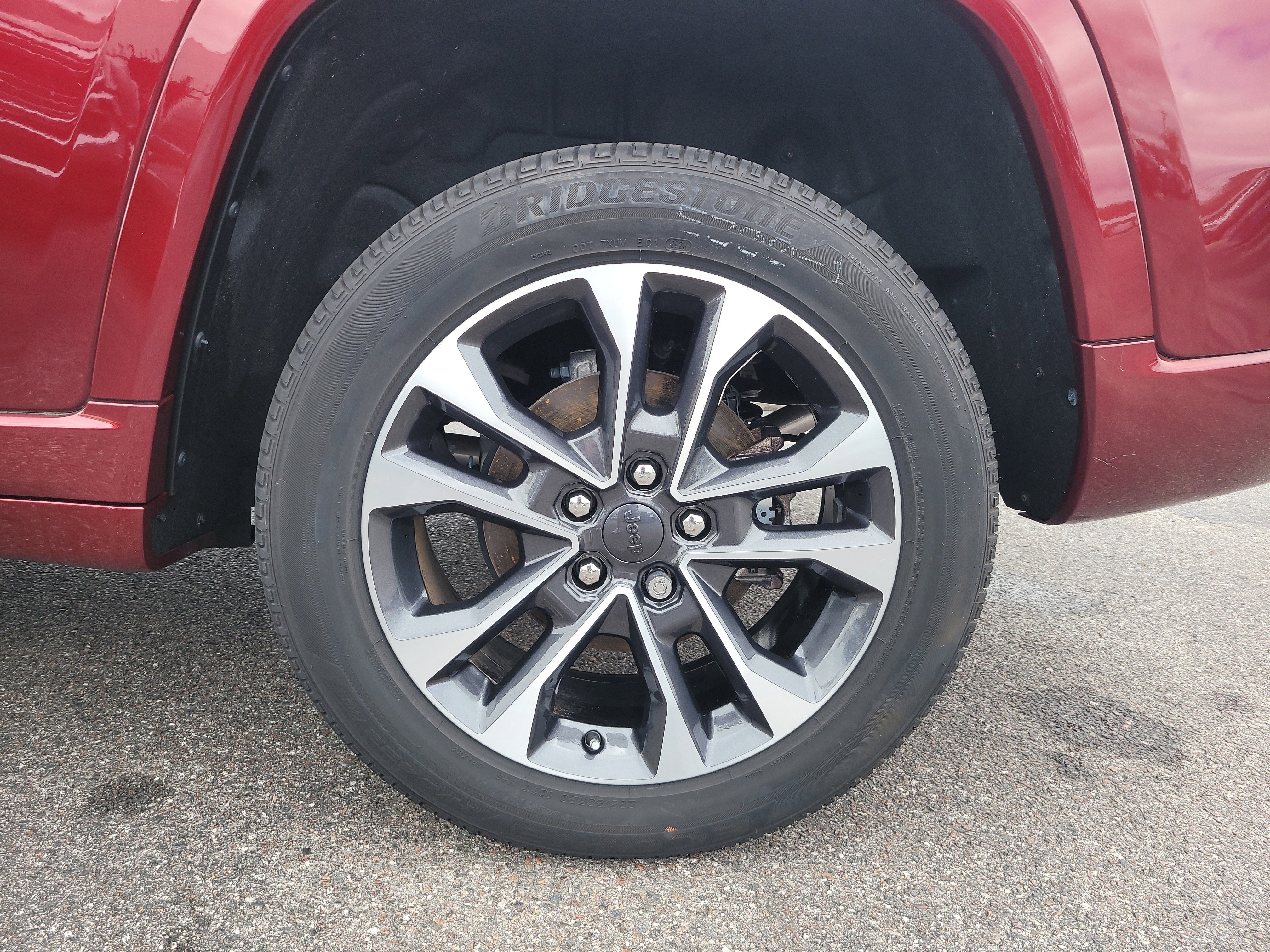 Used 2023 Jeep Grand Cherokee Overland w/ Luxury Tech Group IV image 8