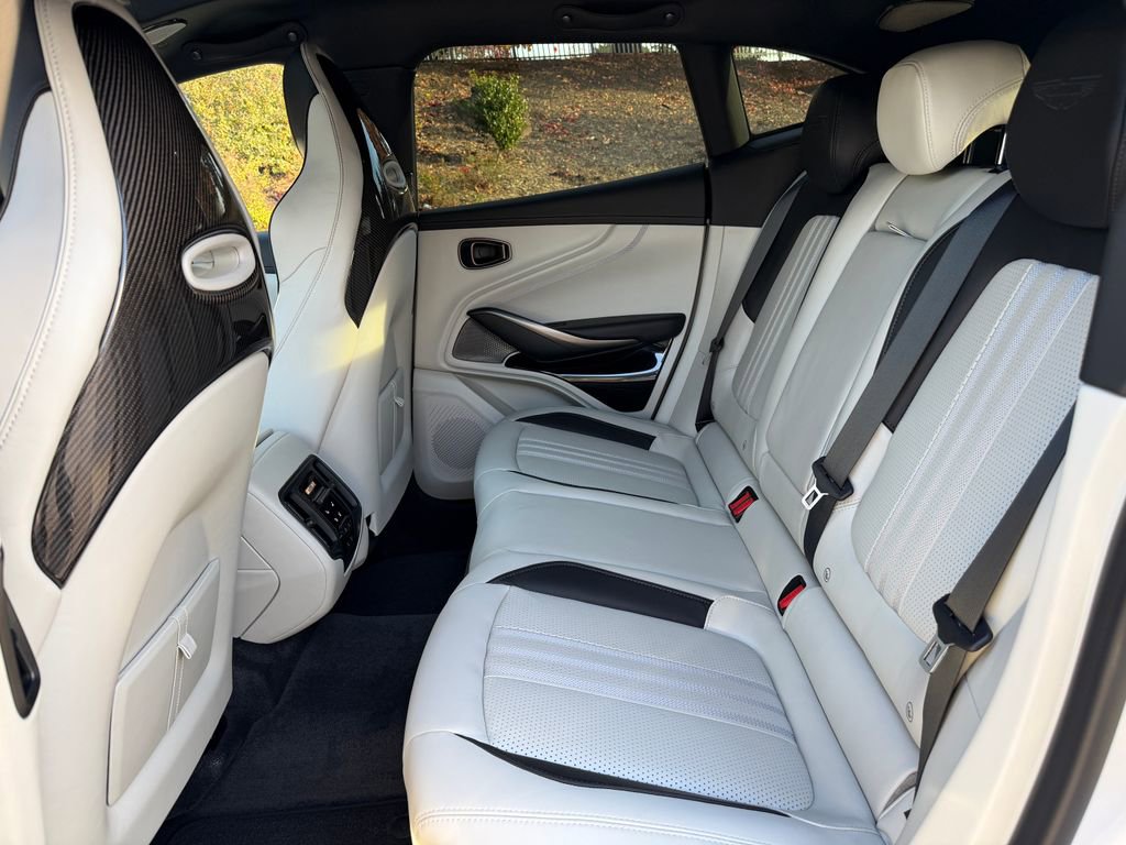 New 2026 Aston Martin DBX 707 image 33