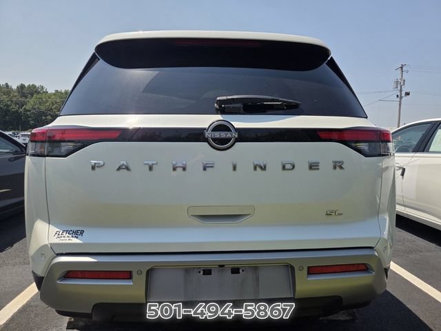 Used 2024 Nissan Pathfinder SL w/ SL Premium Package FWD image 3
