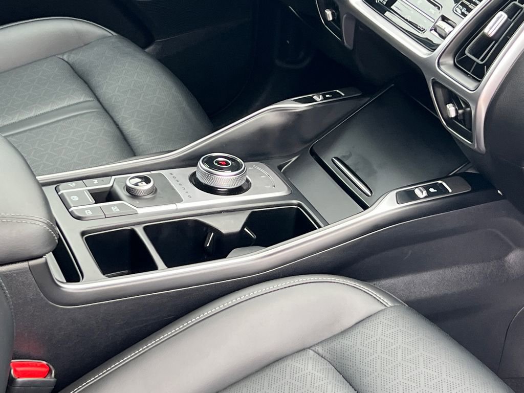 Used 2023 Kia Sorento EX image 12