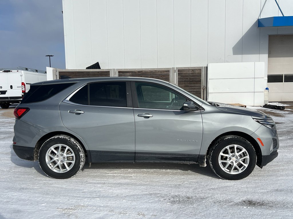 Used 2023 Chevrolet Equinox LT image 7