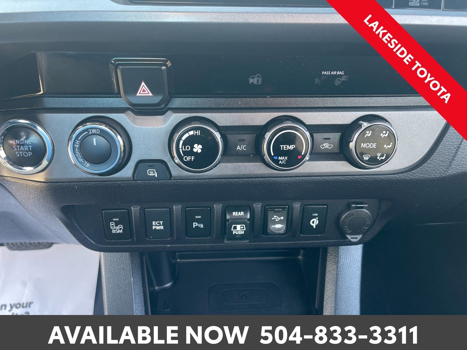 Used 2018 Toyota Tacoma TRD Sport image 31