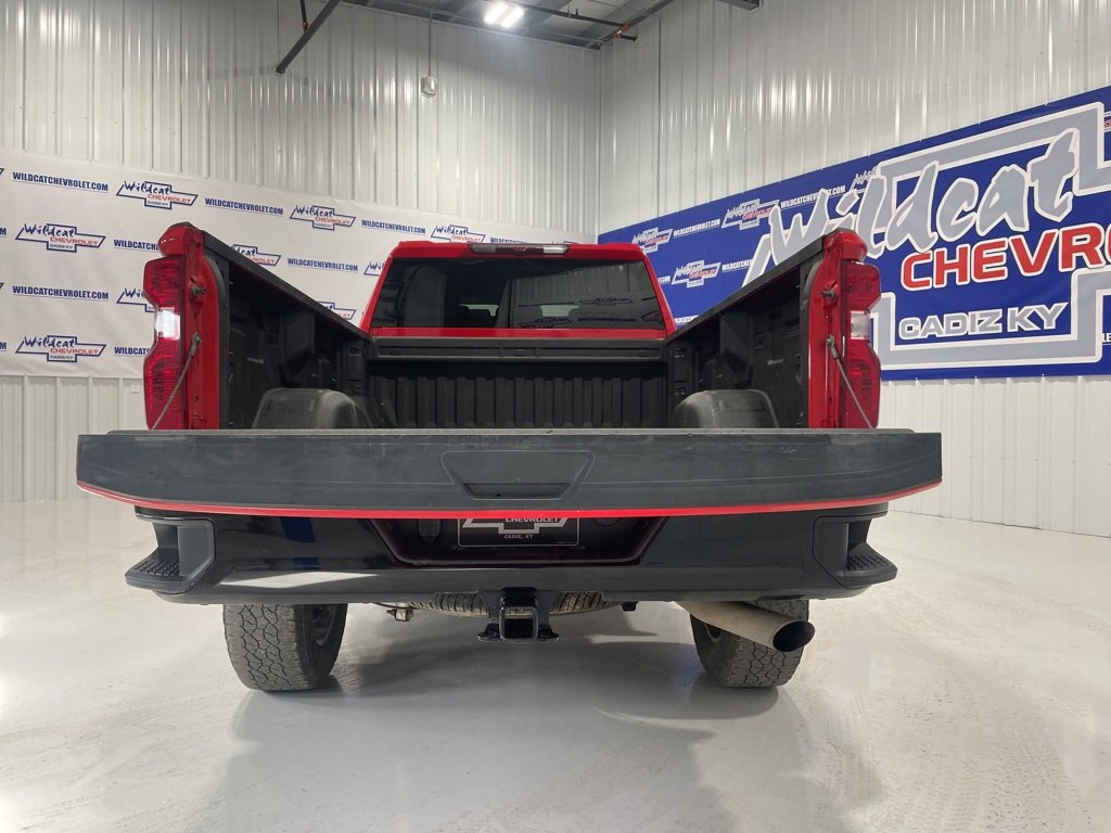 Used 2025 Chevrolet Silverado 2500 Custom w/ Custom Convenience Package image 5