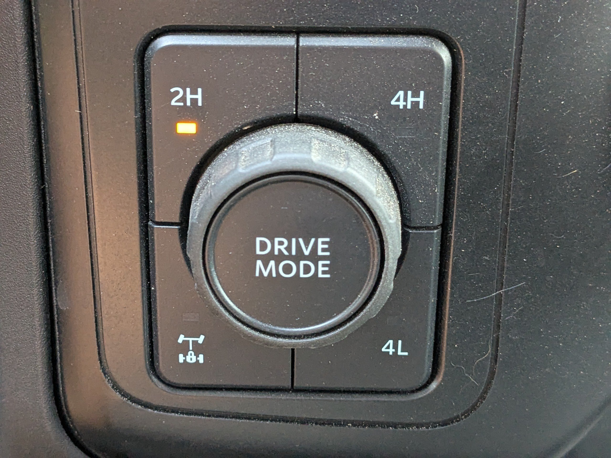 Used 2023 Ford F350 XL w/ FX4 Off-Road Package AWD/4WD image 24