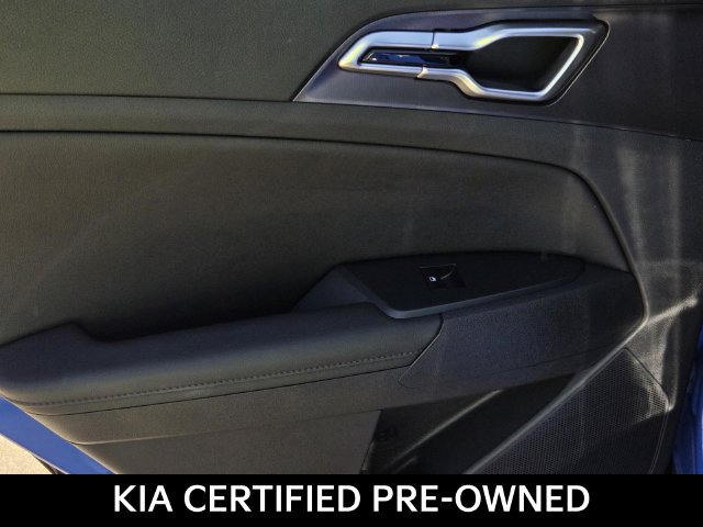 Certified 2026 Kia Sportage EX w/ EX Panorama Roof Package FWD image 12