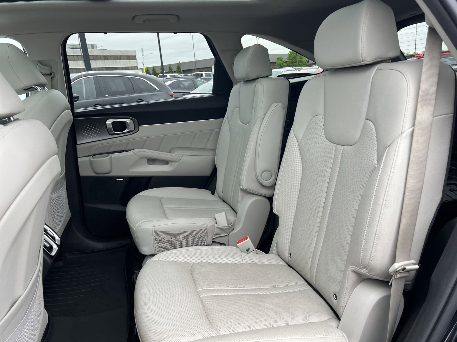 Used 2023 Kia Sorento SX Prestige AWD/4WD image 33