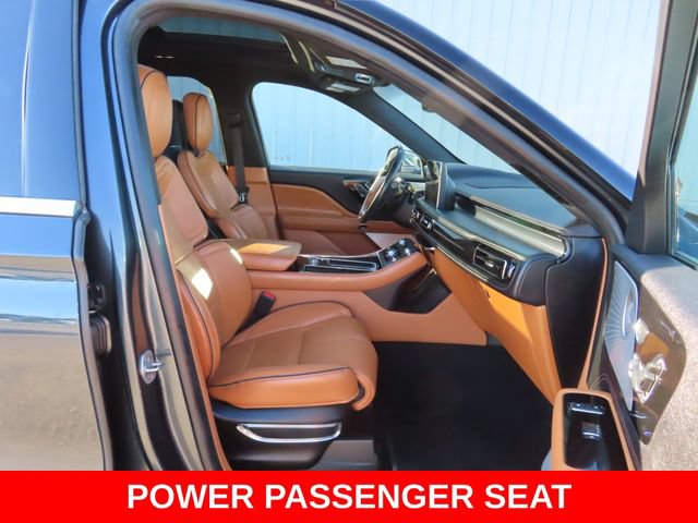 Used 2020 Lincoln Aviator Black Label w/ Dynamic Handling Package AWD/4WD image 25
