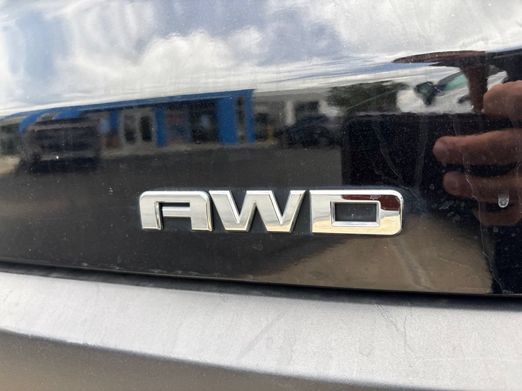 Used 2019 GMC Acadia SLT AWD/4WD image 4