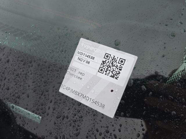 Used 2021 Jeep Cherokee Trailhawk w/ Sun, Sound & Nav Group image 30