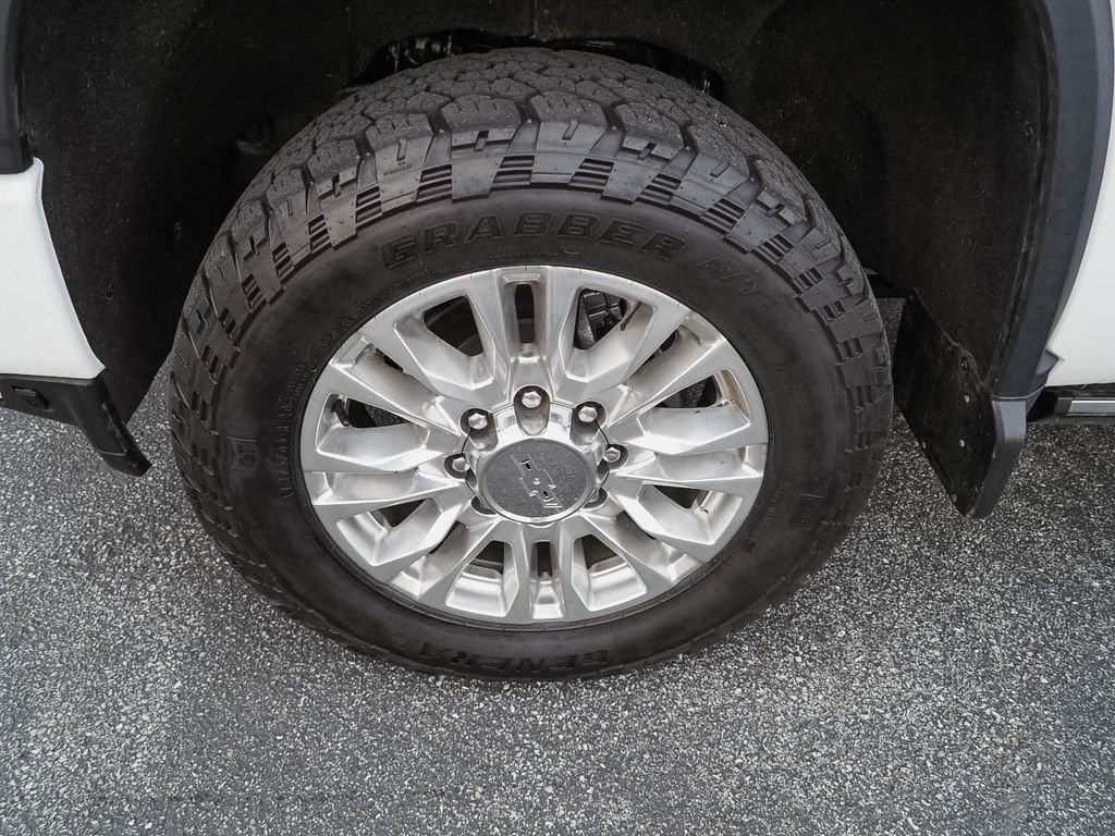 Certified 2023 Chevrolet Silverado 2500 High Country w/ Technology Package image 35