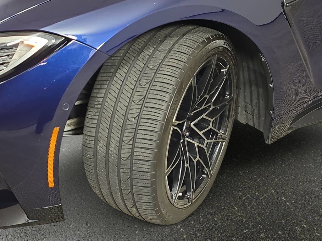 Used 2023 BMW M4 Competition w/ Executive Package RWD image 35