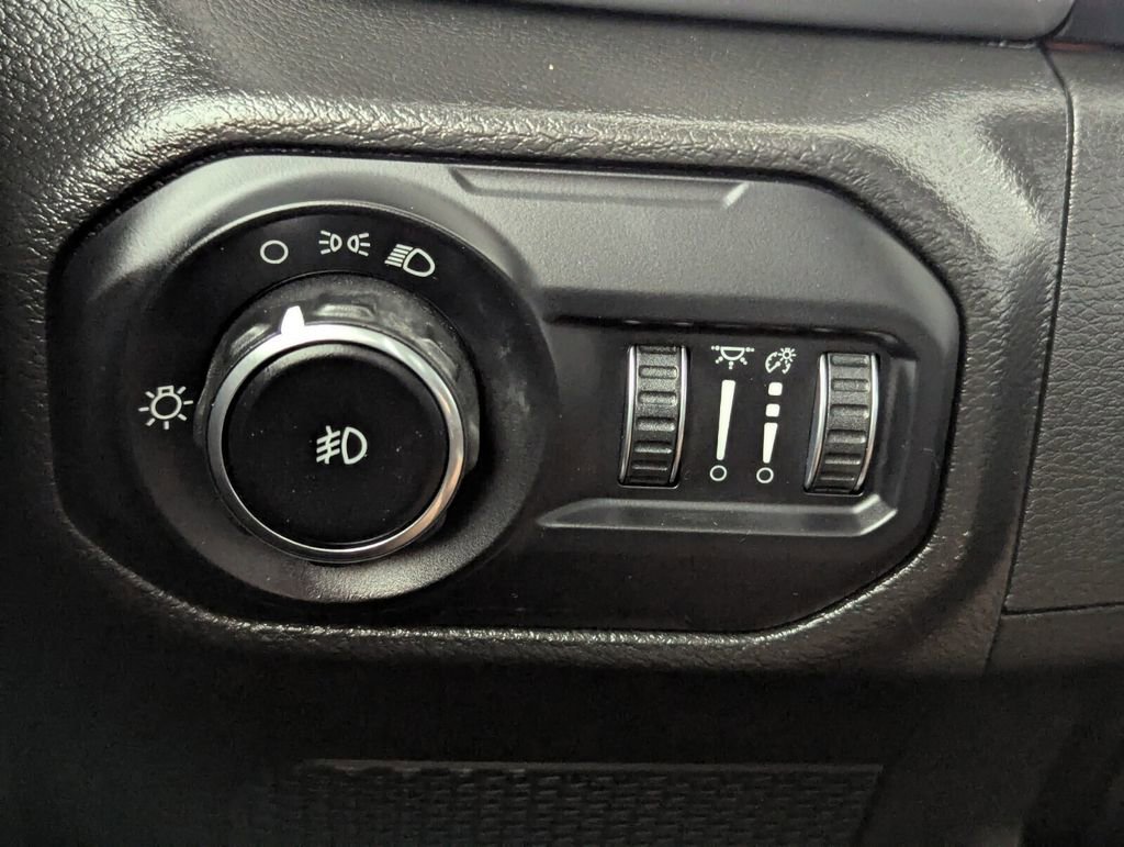 Certified 2022 Jeep Wrangler Unlimited Sport image 21