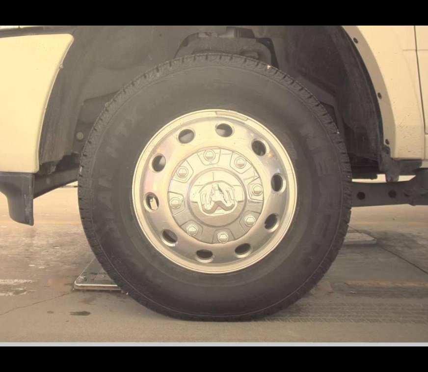 Used 2024 RAM 3500 Limited image 9