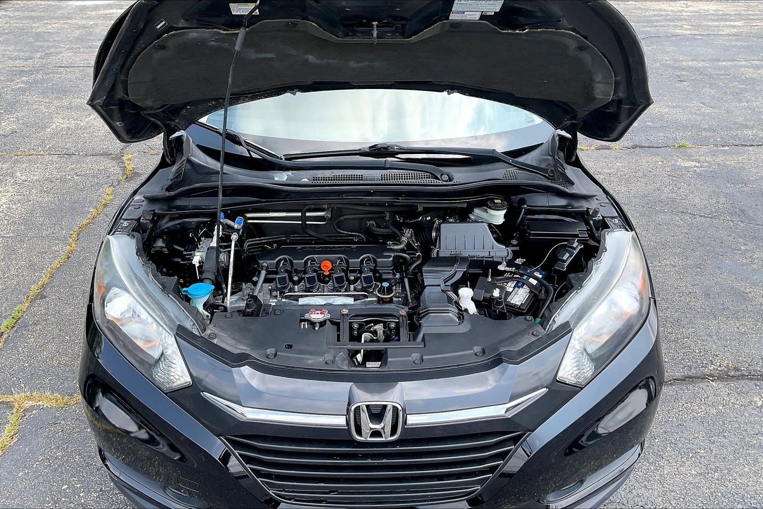 Used 2016 Honda HR-V EX image 29