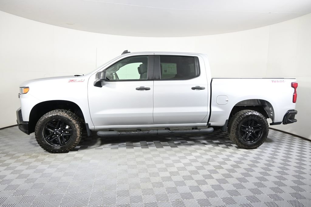 Used 2022 Chevrolet Silverado 1500 Custom Trail Boss w/ Safety Confidence Package AWD/4WD image 2