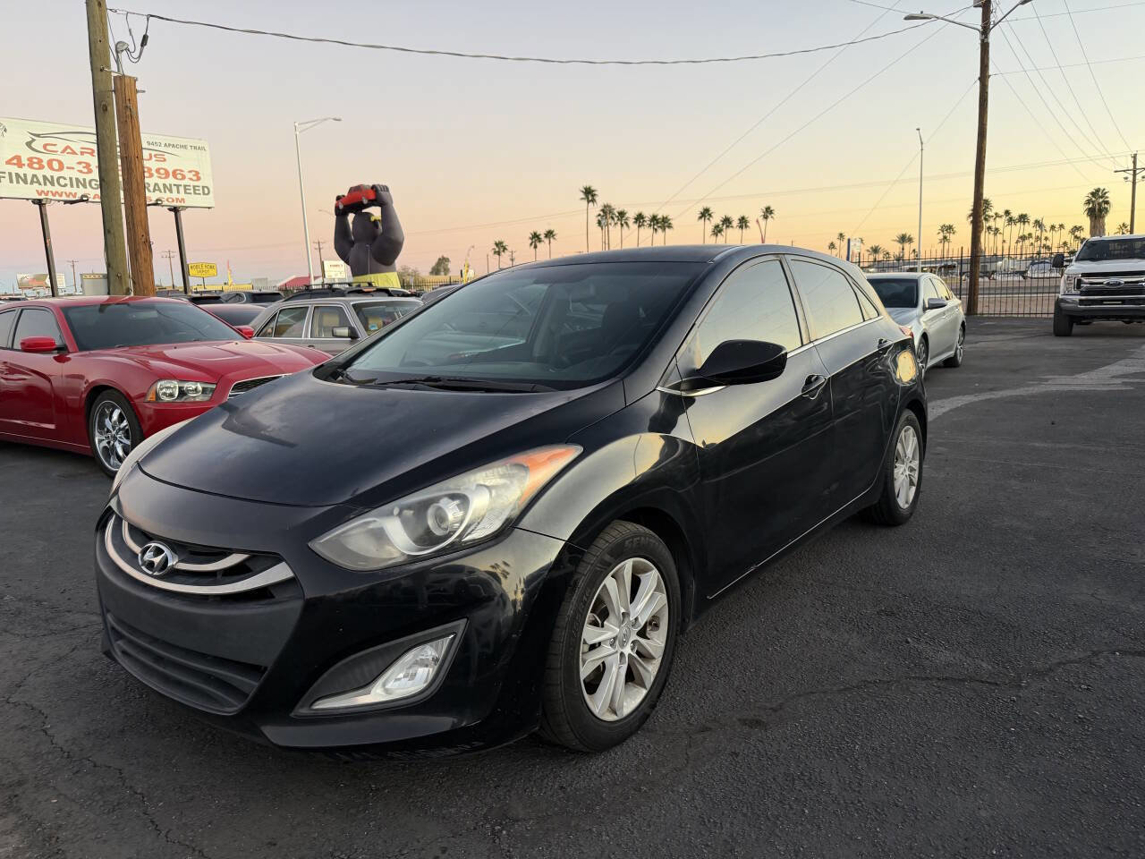 Used 2013 Hyundai Elantra GT image 3