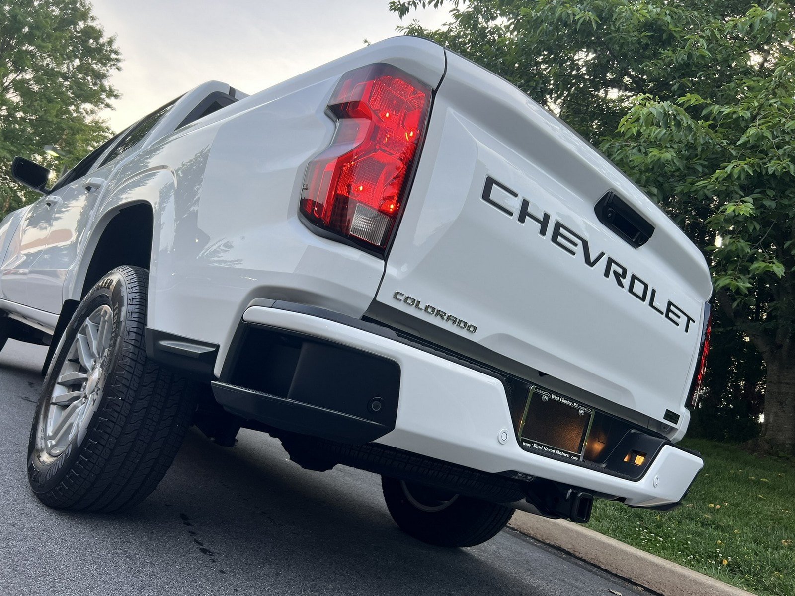 Used 2025 Chevrolet Colorado LT w/ Advanced Trailering Package RWD image 97