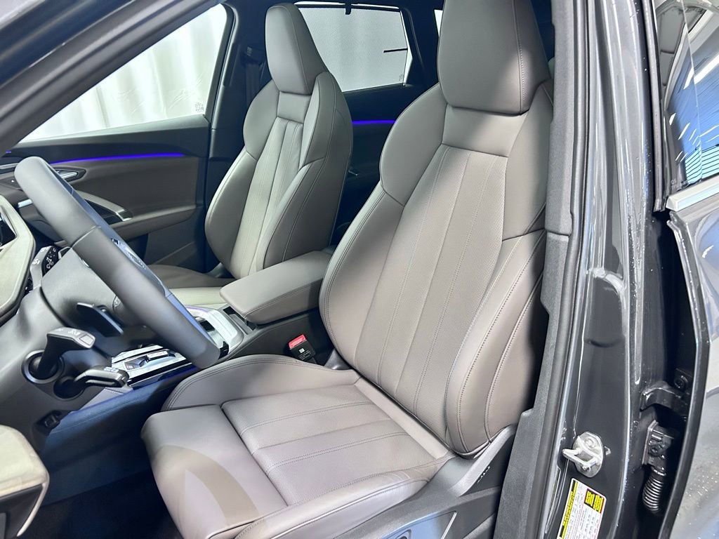 New 2025 Audi Q5 Premium Plus image 4