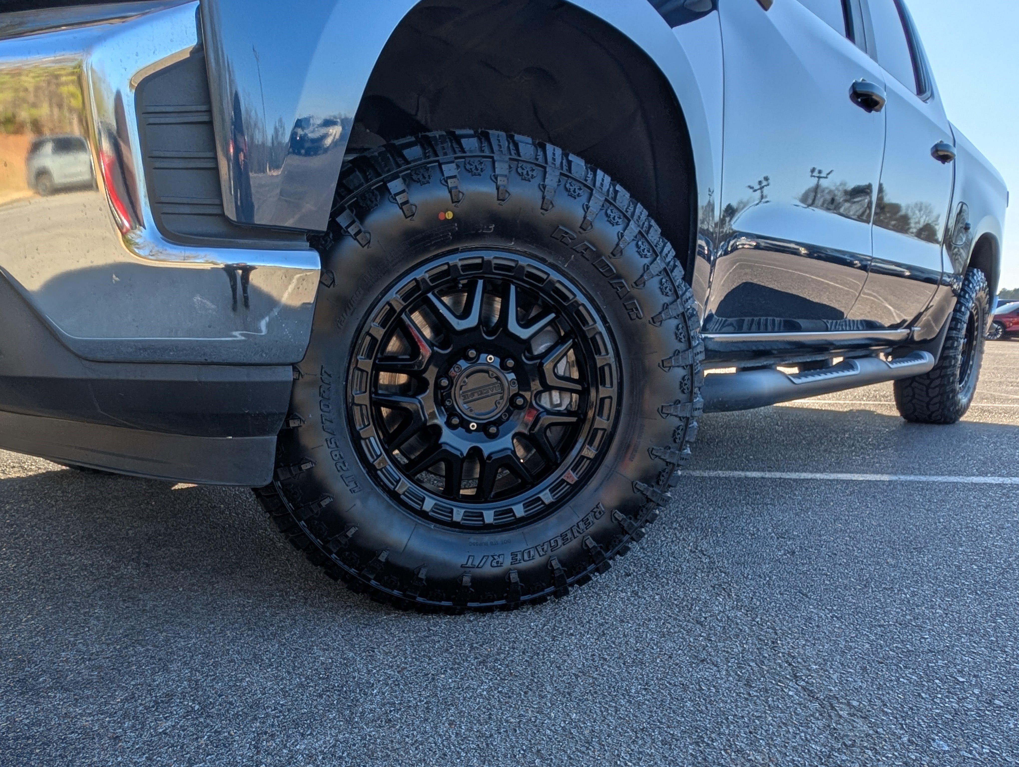 Used 2021 Chevrolet Silverado 1500 LT image 34