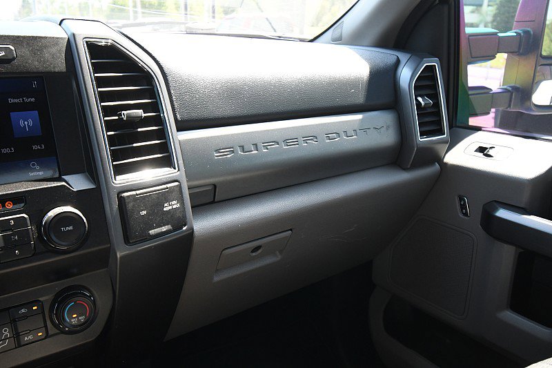 Used 2022 Ford F350 XLT w/ FX4 Off-Road Package AWD/4WD image 14