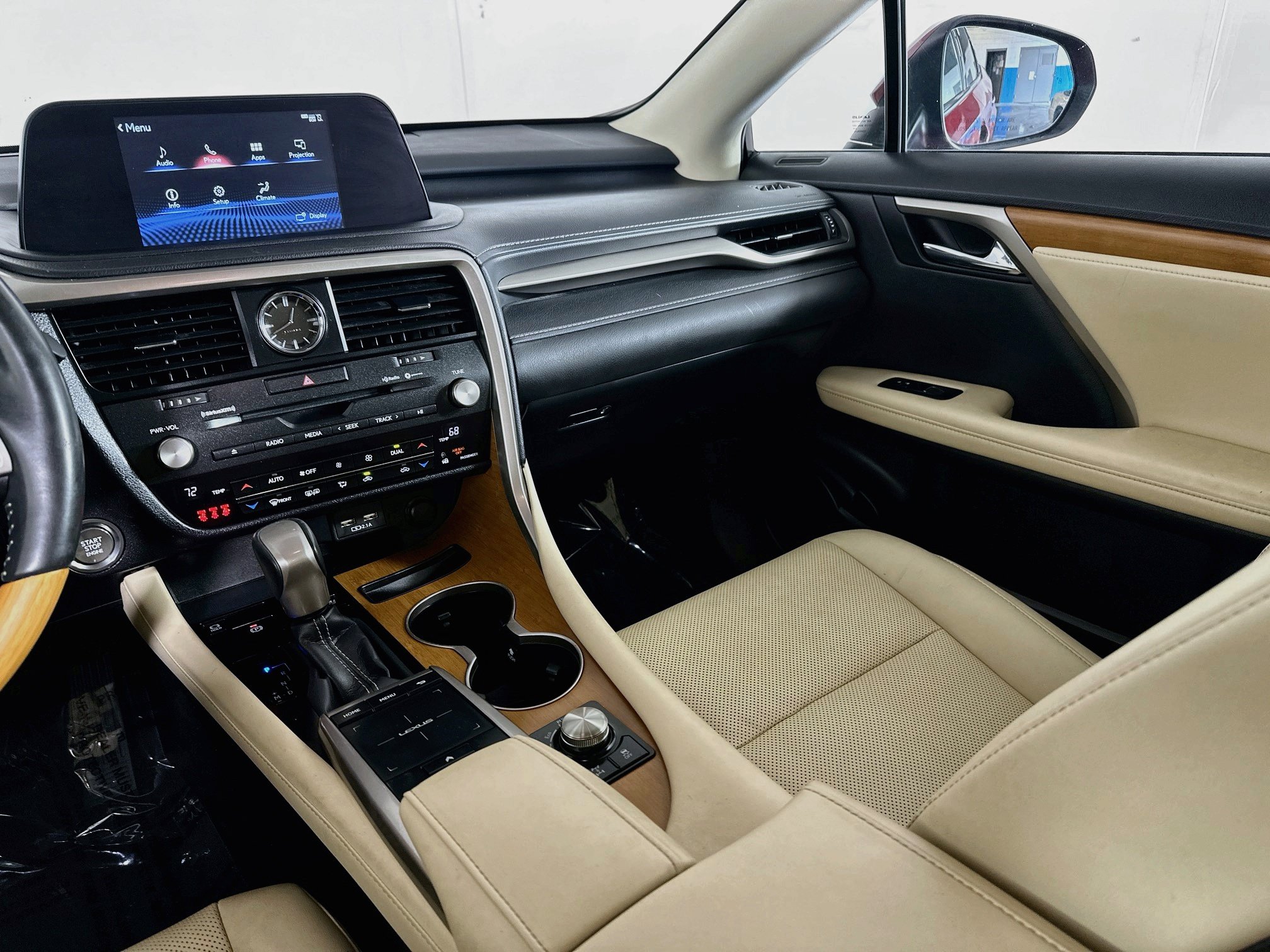 Certified 2022 Lexus RX 350 AWD w/ Premium Package image 23