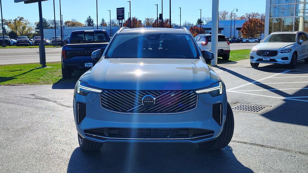 New 2026 Volvo XC90 B6 Ultra image 38