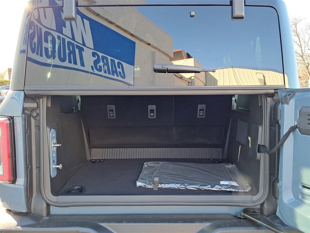 New 2025 Ford Bronco Outer Banks image 14