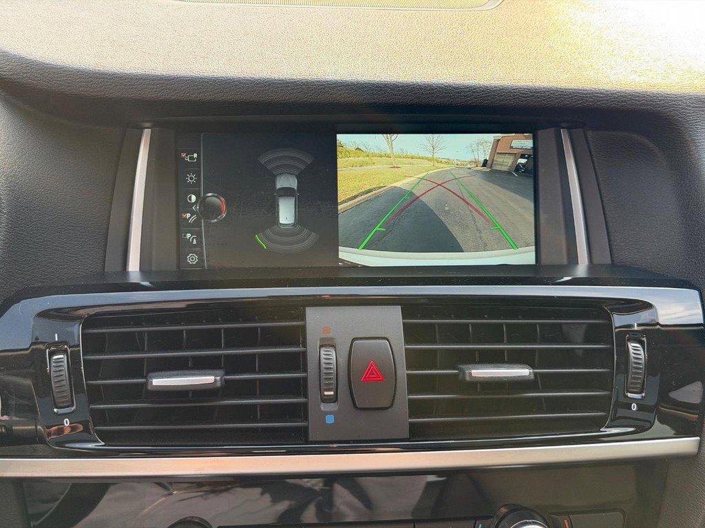 Used 2017 BMW X3 xDrive28i image 26