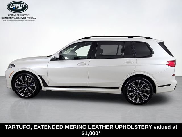 Used 2021 BMW X7 M50i image 6