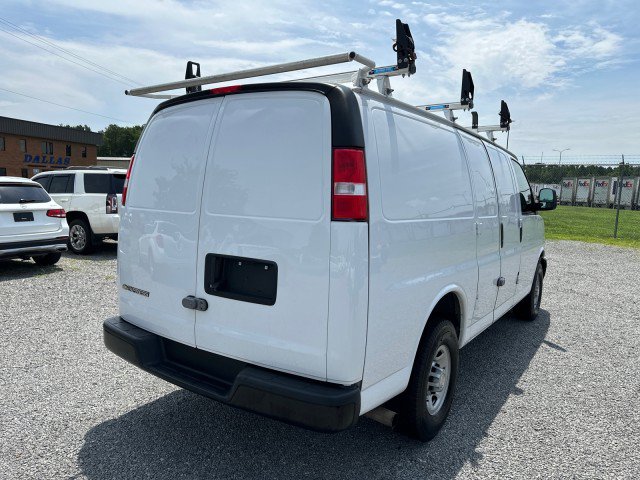 Used 2022 Chevrolet Express 2500 w/ Driver Convenience Package RWD image 8