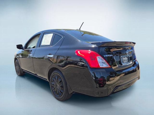 Used 2016 Nissan Versa SV w/ SV Tech Package FWD image 5