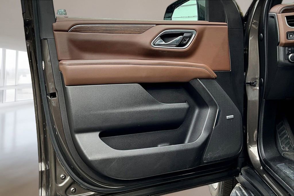 Used 2021 Chevrolet Tahoe High Country AWD/4WD image 20